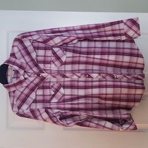 Ladies western Ariat shirt